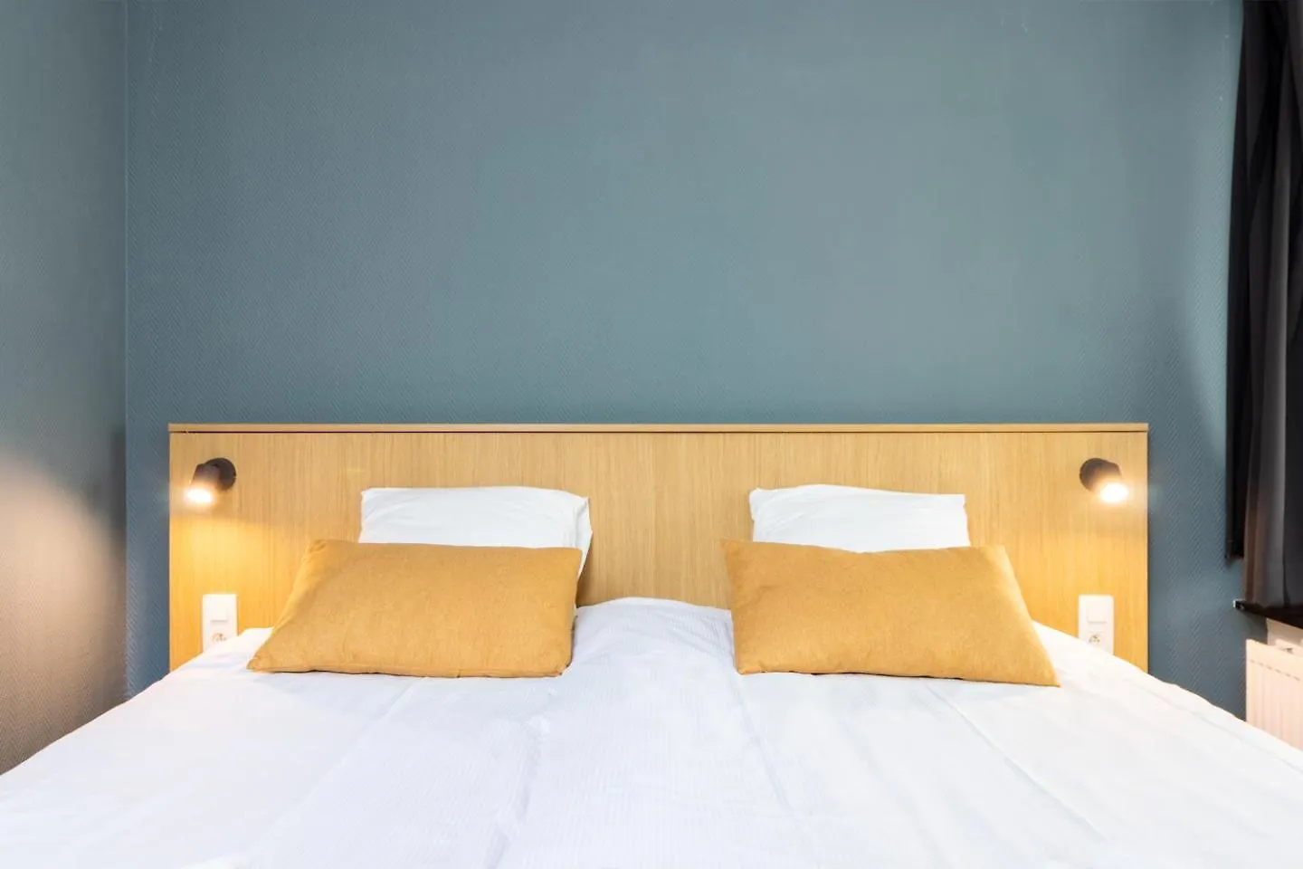 **  Hotel Montovani Bruges Belgium