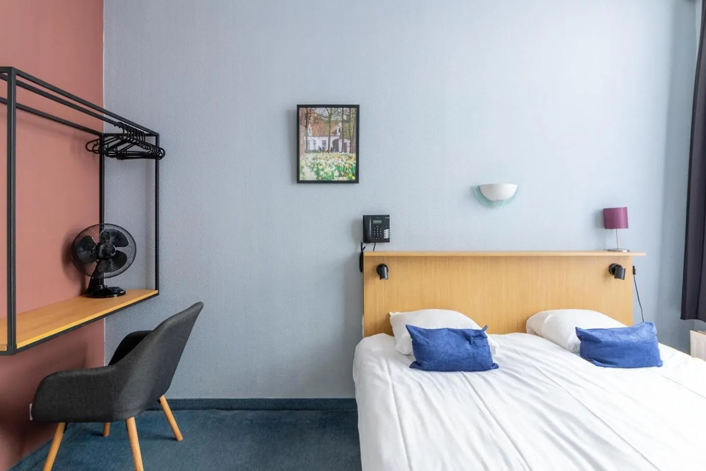**  Hotel Montovani Bruges Belgium