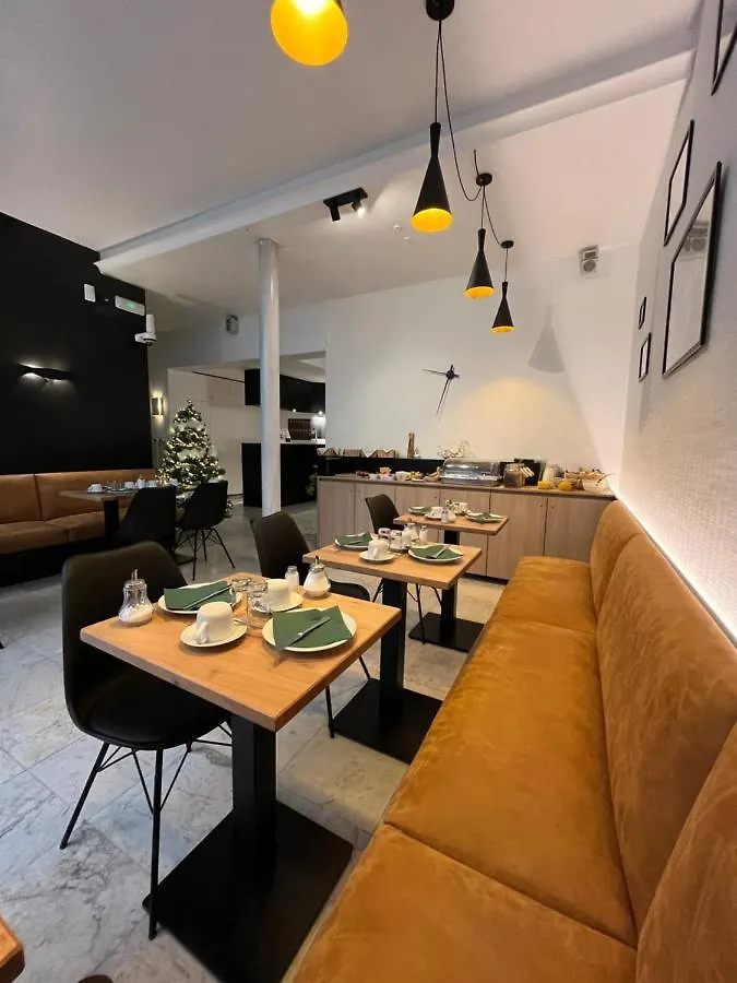 Hotel Montovani Brujas 2*,  Bélgica