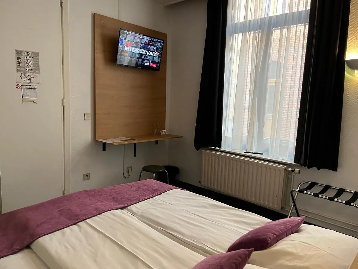 **  Hotel Montovani Brujas Bélgica