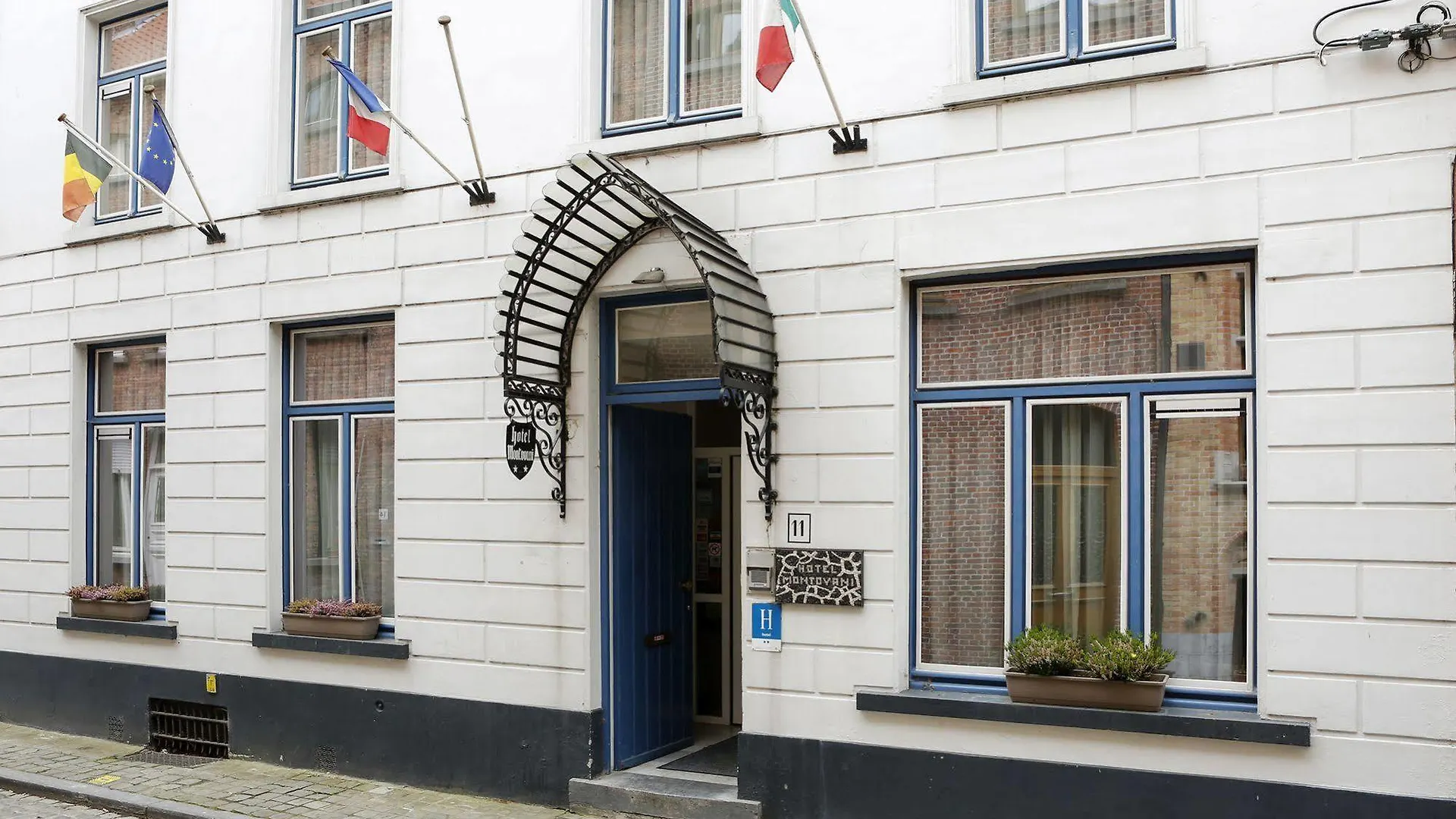Hotel Montovani Brujas